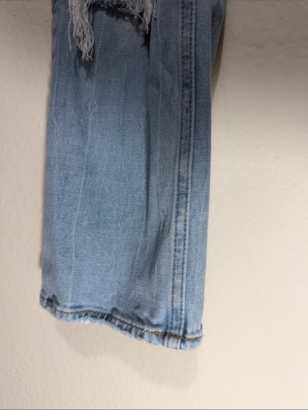 Abercrombie & Fitch Light Blue Distressed Straight-Leg Jeans - Picture 5 of 8
